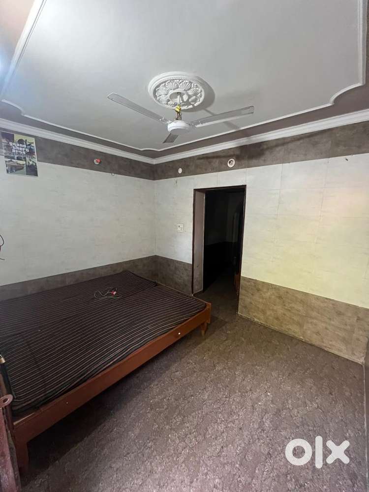 4 room set with kitchen and washroom