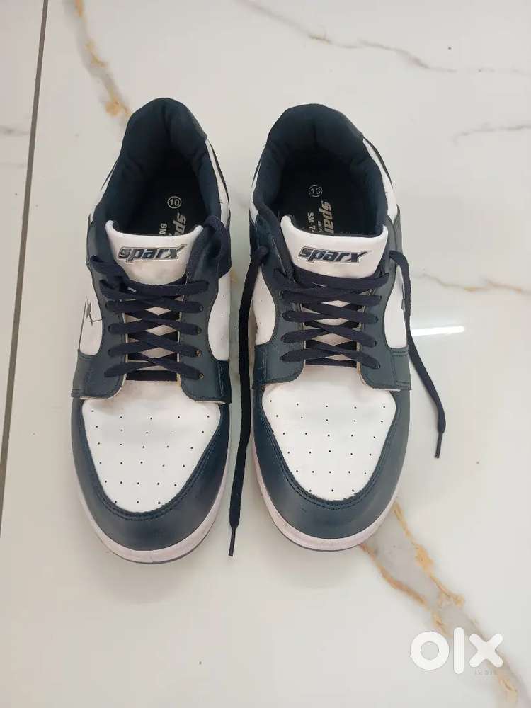 Sparx Shoes - Size 10  Barely Used  Excellent Condition