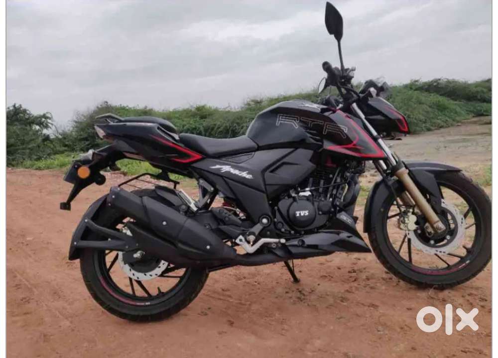 Apache RTR 200 4v 2021 model