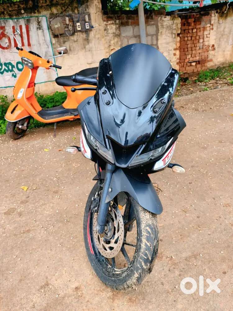 Yamaha R15V3