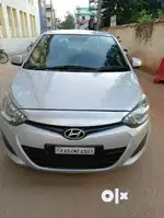 Hyundai i20 Sportz 1.4 CRDI 6 Speed BS-IV, 2014, Diesel