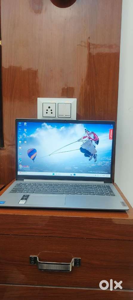 Lenove 15 din used scratch less