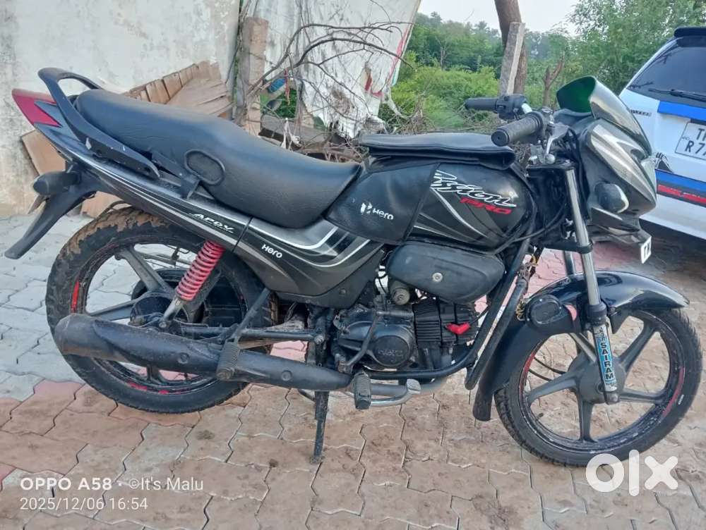 HERO PASSION PRO; MODEL 2013; SELF STARTER ALLOY WHEEL; BLACK COLOUR.