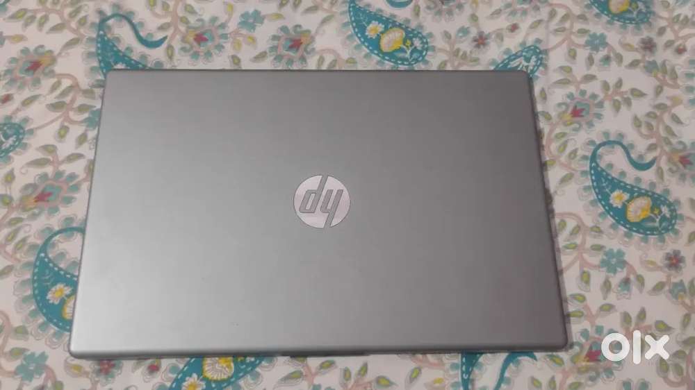Hp  laptop +9 month warranty left