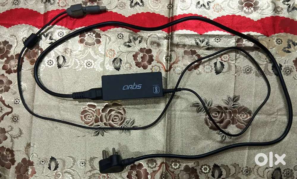 65 Watt Laptop Charger with Power Cord