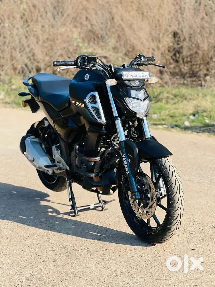 Yamaha Fzs v3 New brand condition