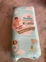 Pampers premium care large size diapers