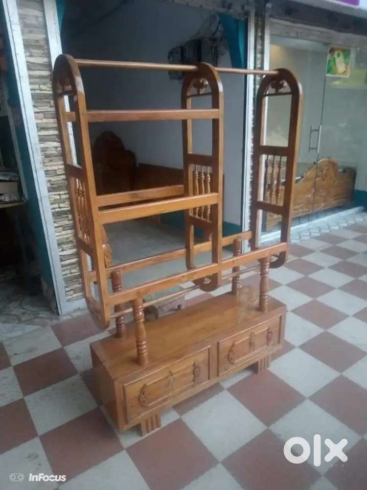 Wooden cloth rack with attached shoe rack