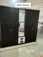 Ad 7655544  OFFER  5 DOOR WORD WITH DRASIG TABLE
