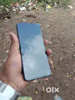 Vivo y35    8.   128