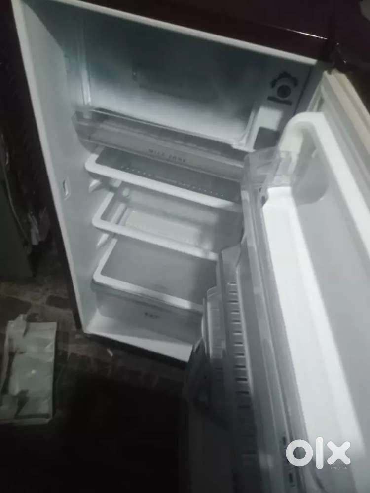 LG Fridge 195litter