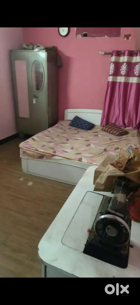 2bhk semi furnish flat rent.only for 2 girls bachelor vacancy