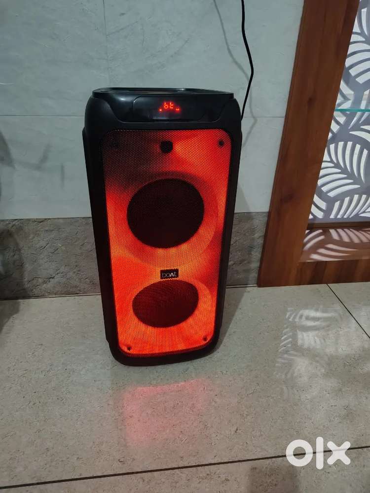 Boat's bluetooth speaker