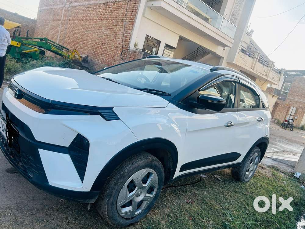 Tata Nexon 2023 Petrol Well Maintained