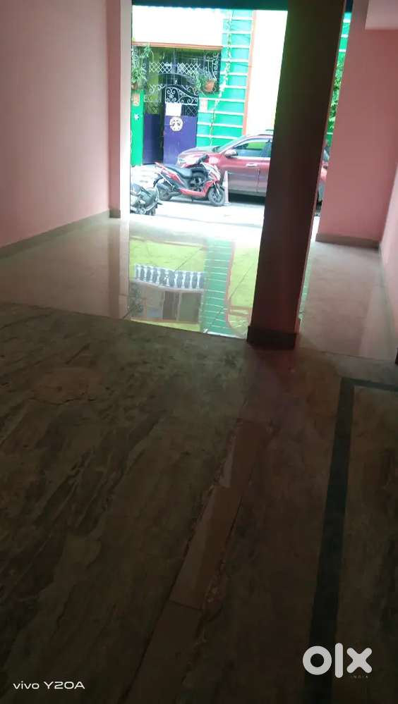 575sq ground floor hall type for godown rent