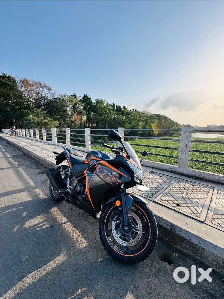 Honda CBR 250R 250 for sale - Excellent Conditions!