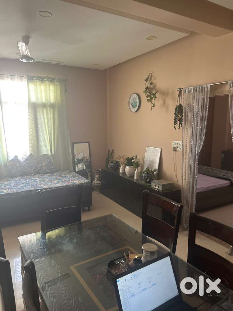 Roommate need… urgent .. male / female . Ok