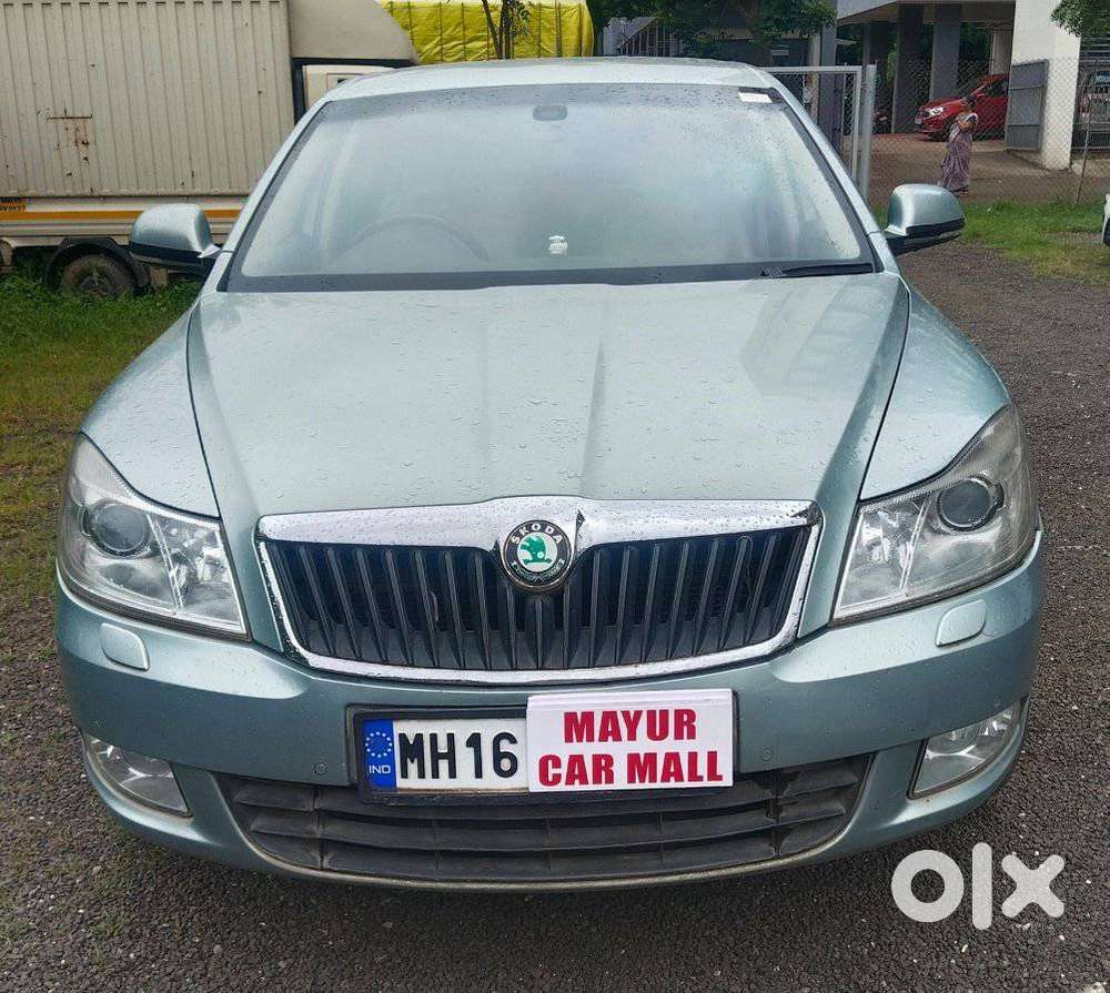 Skoda Laura 2.0 TDI AT L and K, 2010, Diesel