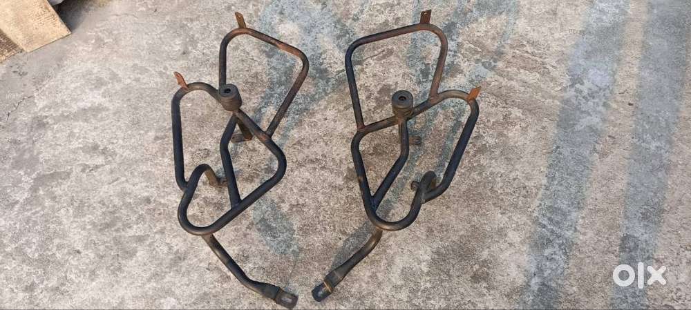 Apache RTR 160 4V Metal Crash Guard with Saddle Stay, Top Rack Combo.