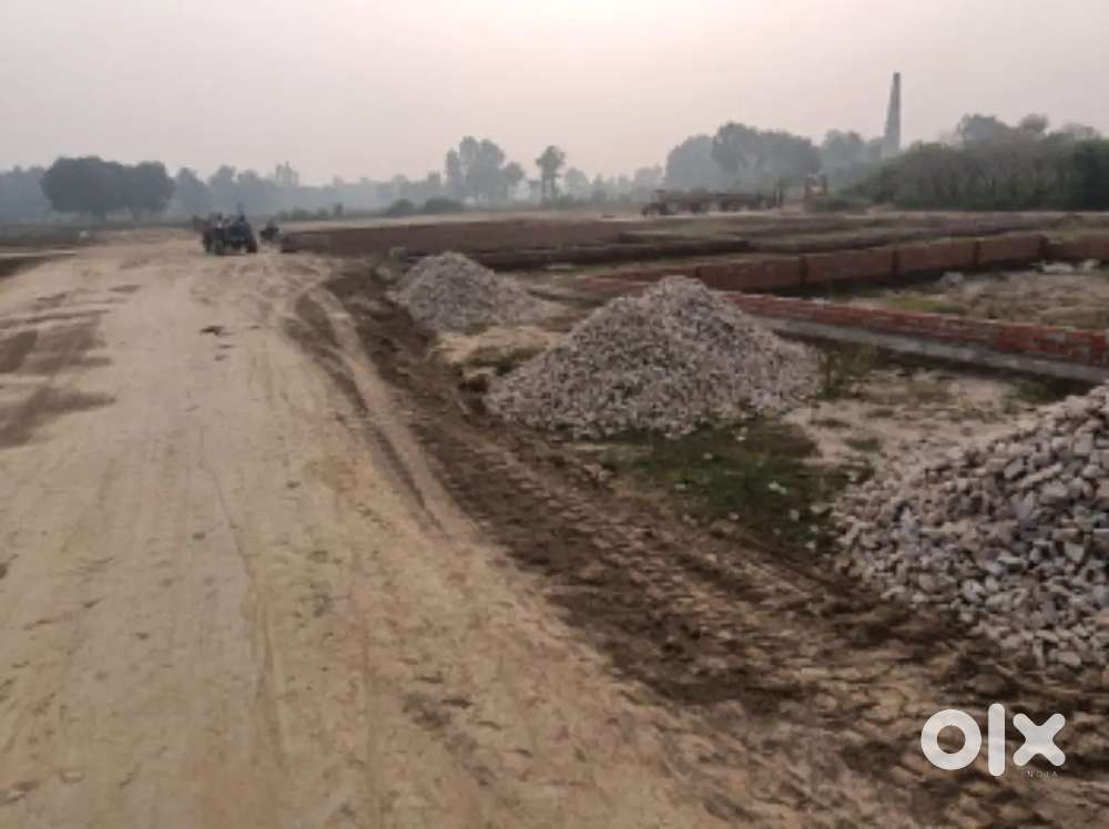 Residential plot Sale in gated society