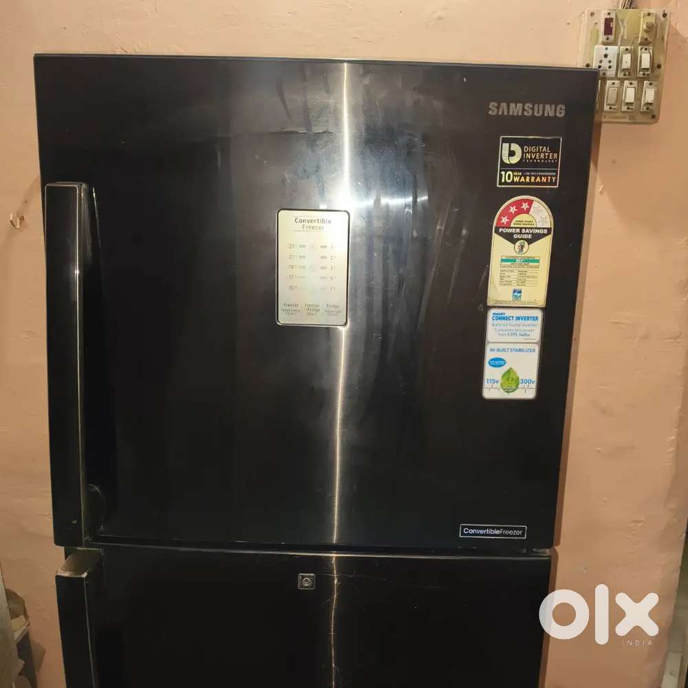 SAMSUNG DOUBLE DOOR REFRIGERATOR FRIDGE MODEL 2018