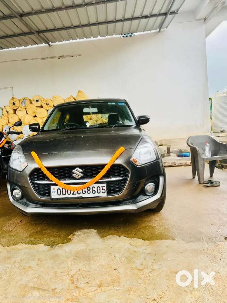 Maruti suzuki swift zxi