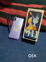 No problem no  damage and with Bill box and charger