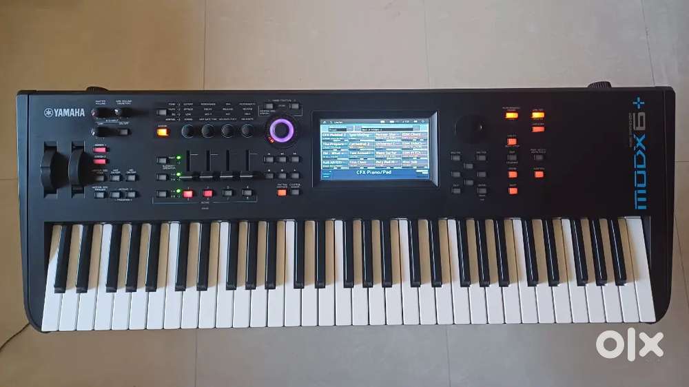 Yamaha workstation MODX 6+