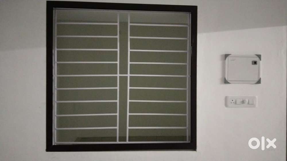 2 BHK - common toilet with car parking