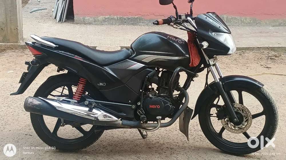 Hero Acheiver 150 disc black