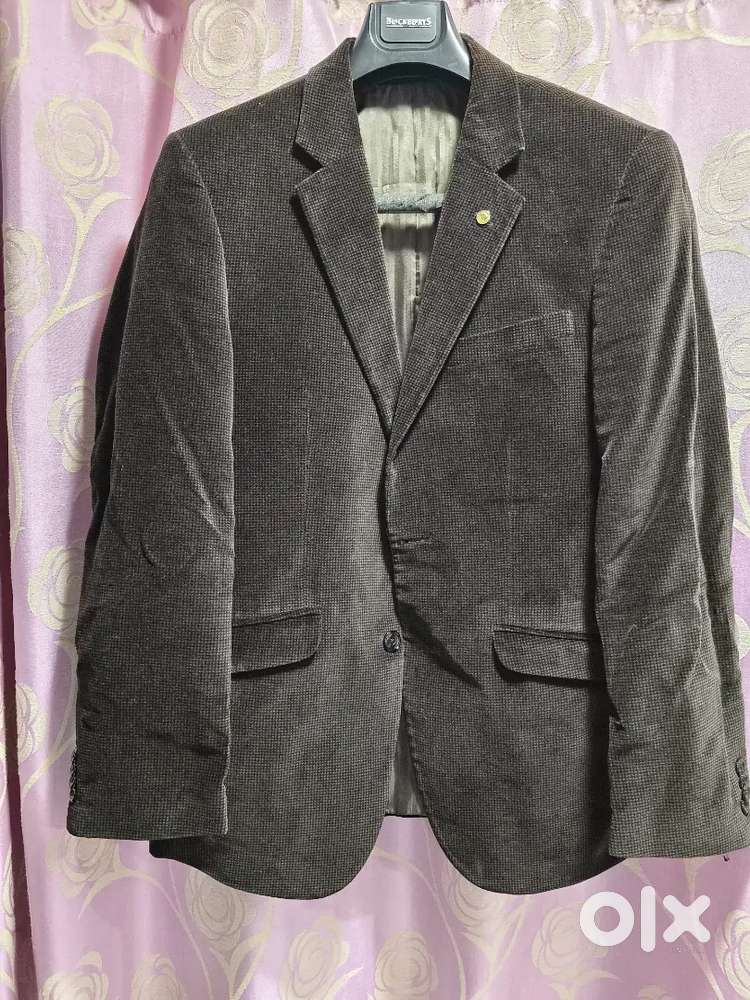 Blazer black berry