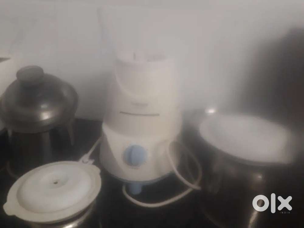 Eveready glow mixer with three jar