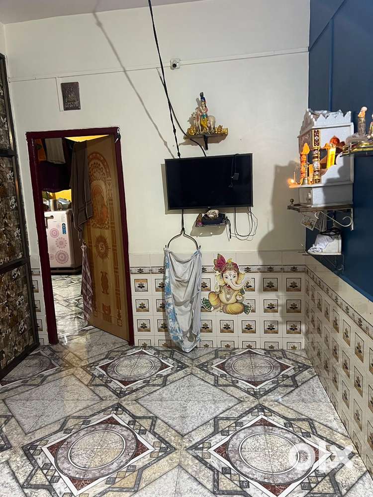 I want to give my house on heavy deposit