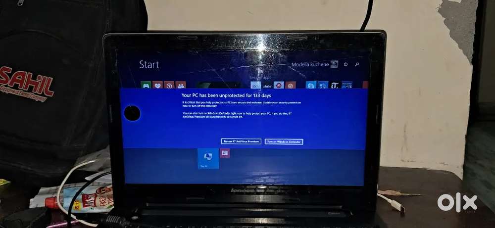 Iska charge kharab hai