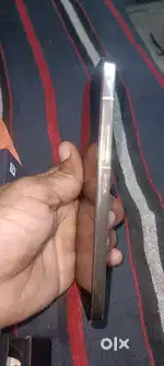 I want sell my Vivo v23 good condition but display change bill box