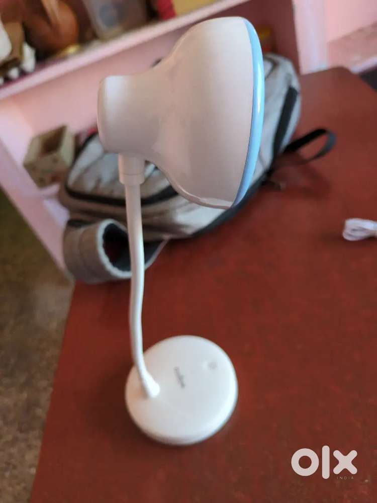 Wipro 6w chargeable table lamp