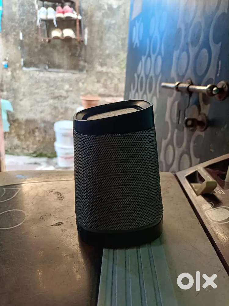 portable 5w bluetooth speaker