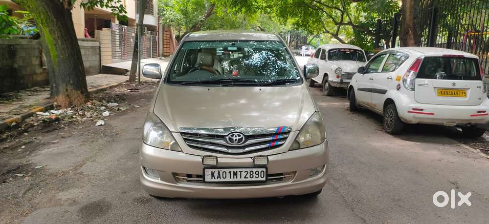 Toyota Innova 2.5 EV MS 7 STR, 2010, Diesel