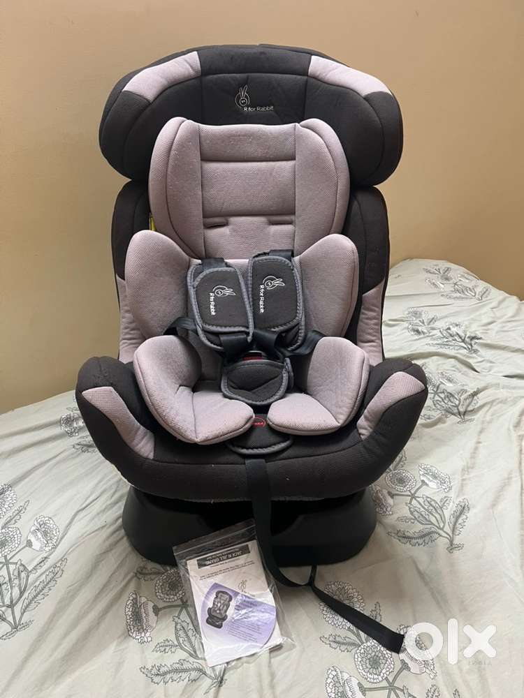 R for rabbit child car seat or kids car seat