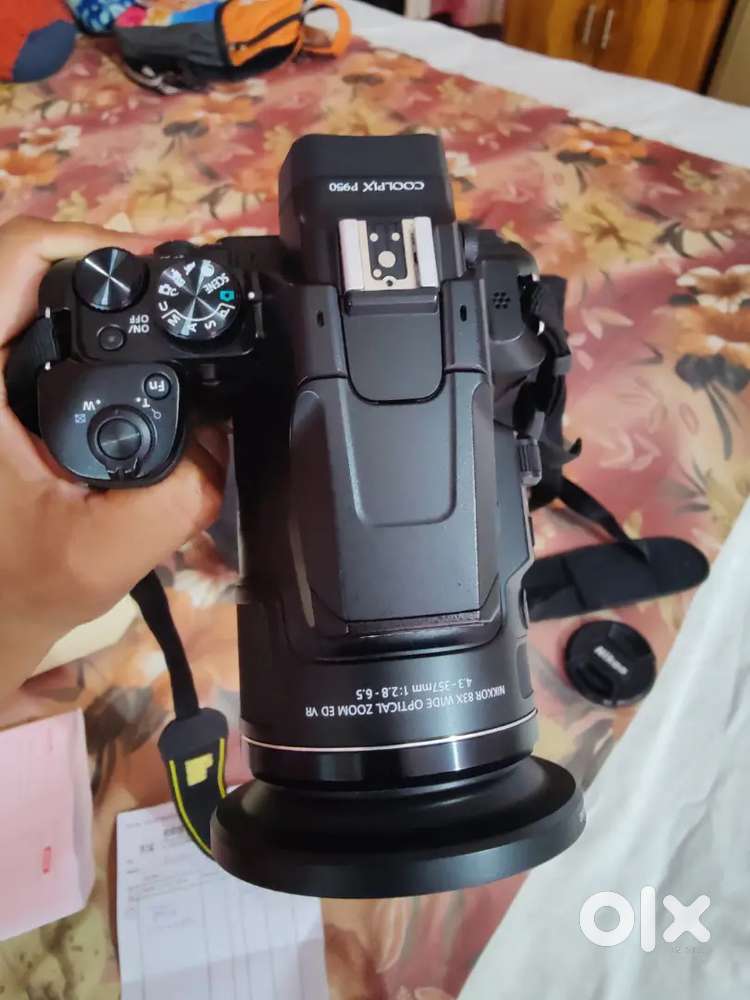 Nikon p950
