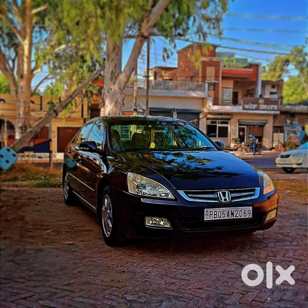Honda Accord 2005 Petrol 80000 Km Driven