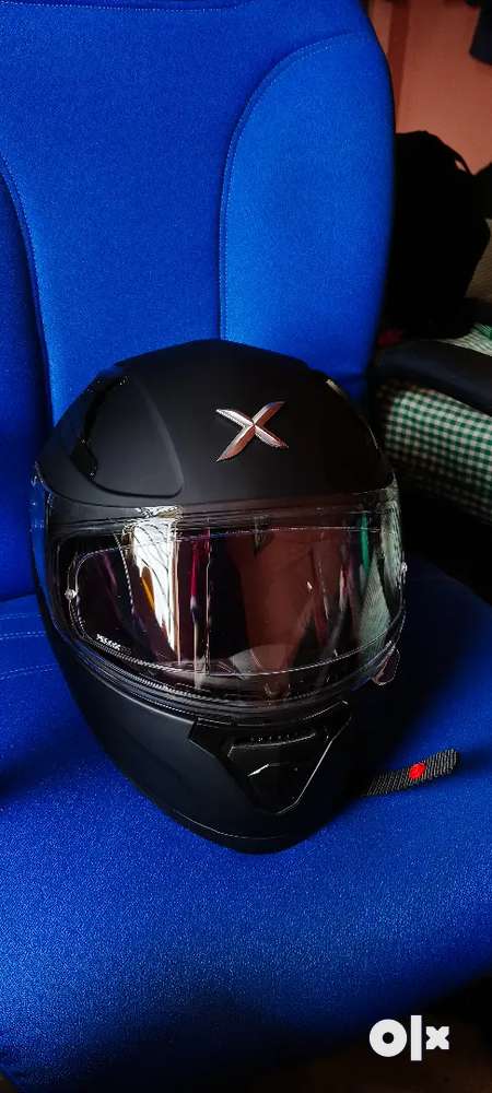 Axor Apex Solid ISI ECE DOTCertified Black Full Face Dual Visor Helmet