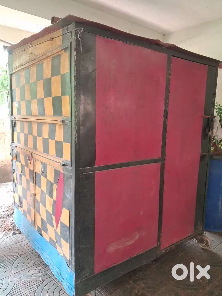SHOP FOR SALE  5X6