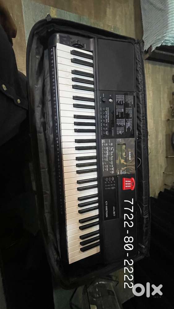 Casio Piano Keyboard CT-X870IN