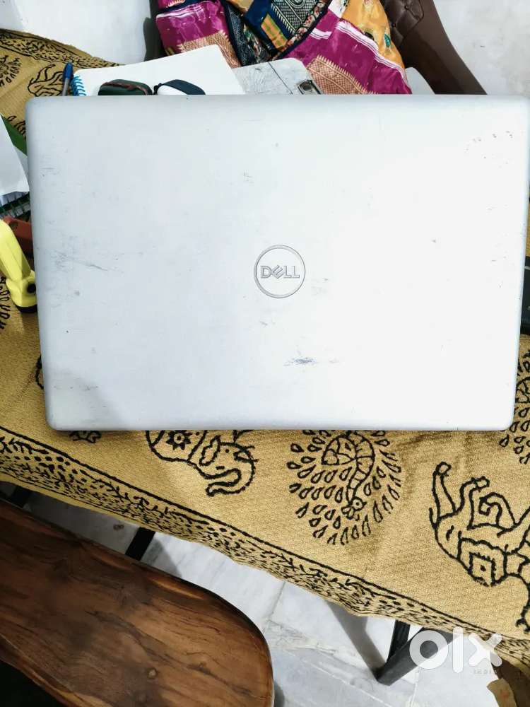 Dell Inspiron 3583