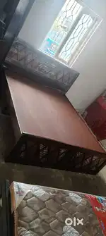 New luxurys style model queen size bed