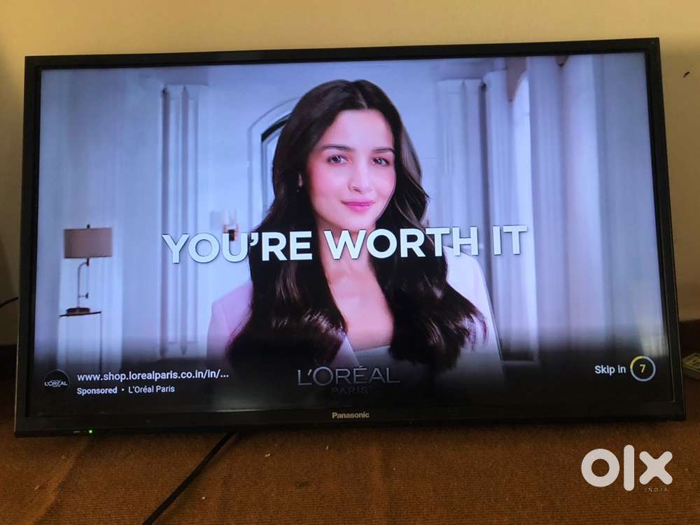 Panasonic 32 inch full hd tv