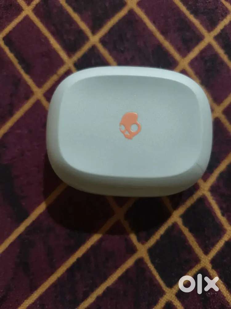 Skullcandy Smoking buds Bluetooth earphone