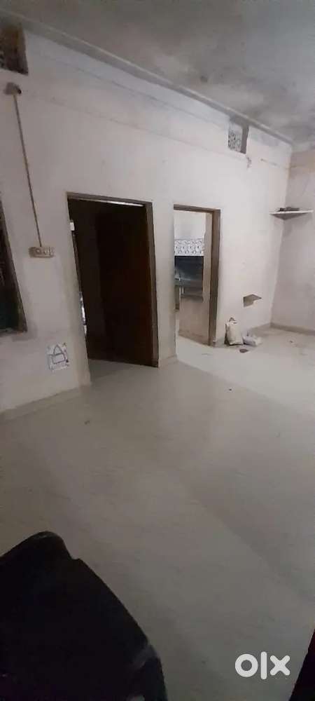 2BHK house for rent in prime location