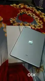Scrach less iPad just like new Ipad 9 generation wifi only